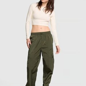 Victoria Secret Parachute Cargo Pants SzL